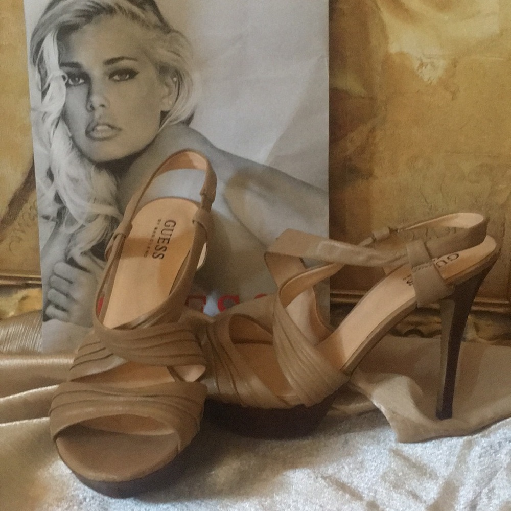 GUESS High heels !! Sexy !!